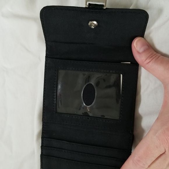 Liz Claiborne Tri-fold Wallet - Picture 10 of 14